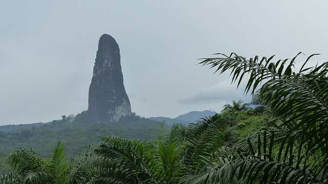Pico Cão Grande